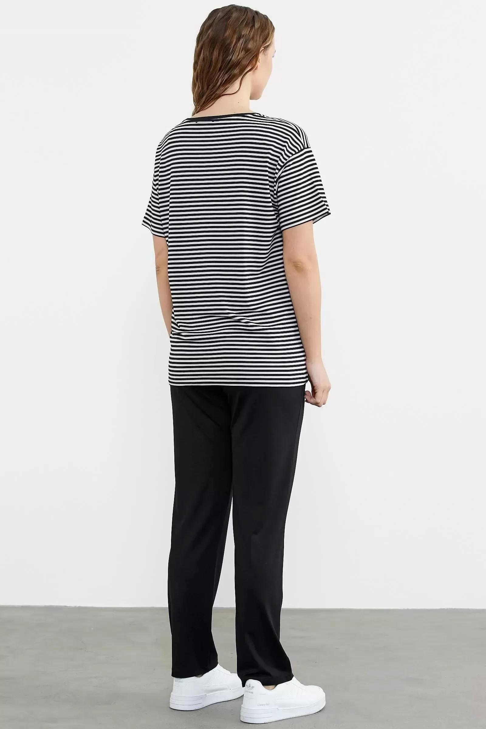 Sementa 76324 Sıfır Yaka Nakış Detaylı Çizgili Penye Takım