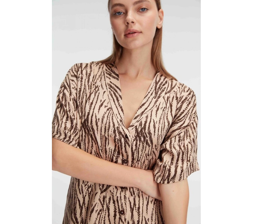 Anıl 9898 Kısa Kol V Yaka Kadın Viskon Desenli Yazlık Dokuma Normal Bel Kısa Pijama Takımı