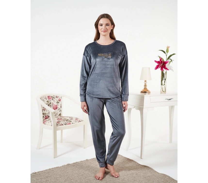 Estiva 25381 Uzun Kol Kadife Pijama Takımı