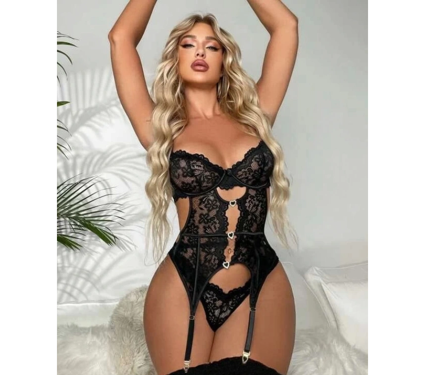For Dreams 8465 Dantelli Kalp Aksesuar Detaylı Jartiyerli Büstiyer Çorap Takım