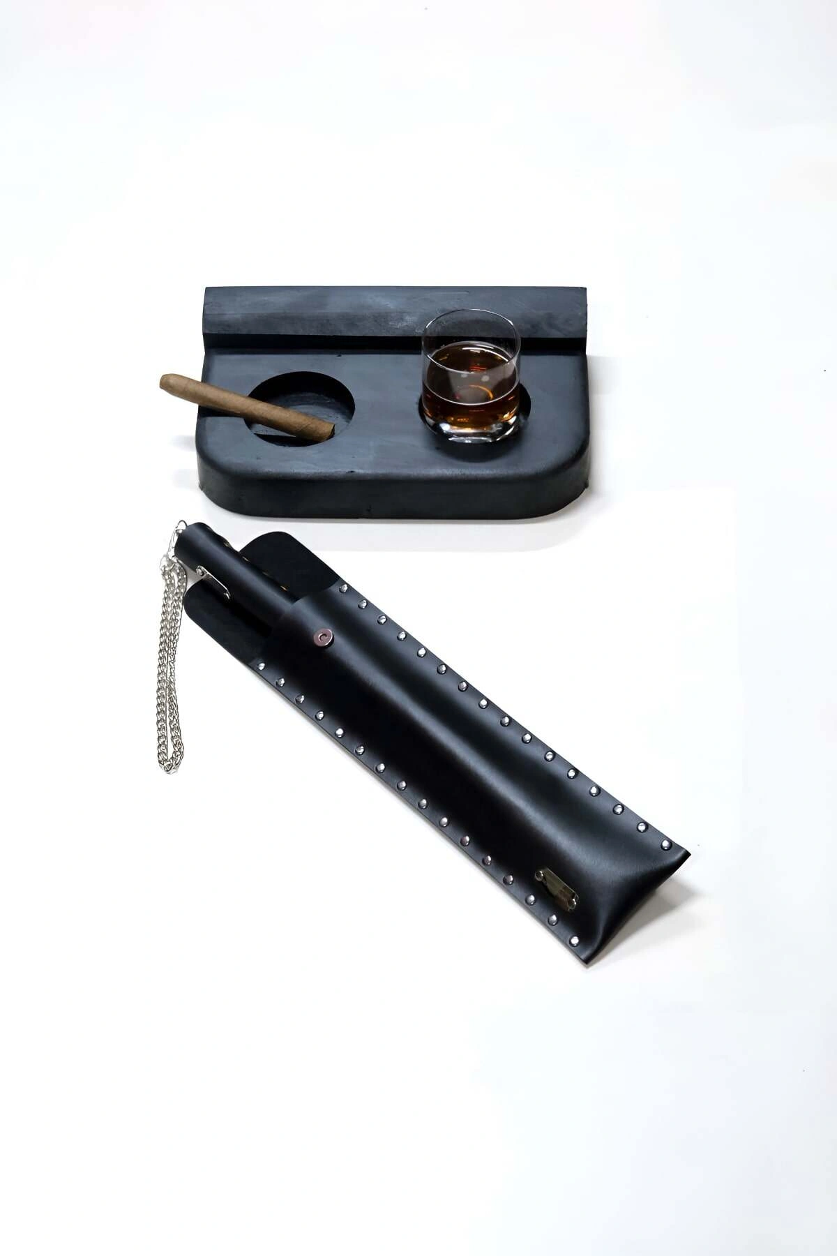 2li Set, Kırbaç Ve Küllük - Bardaklık Set - Master Collection - Brf1337