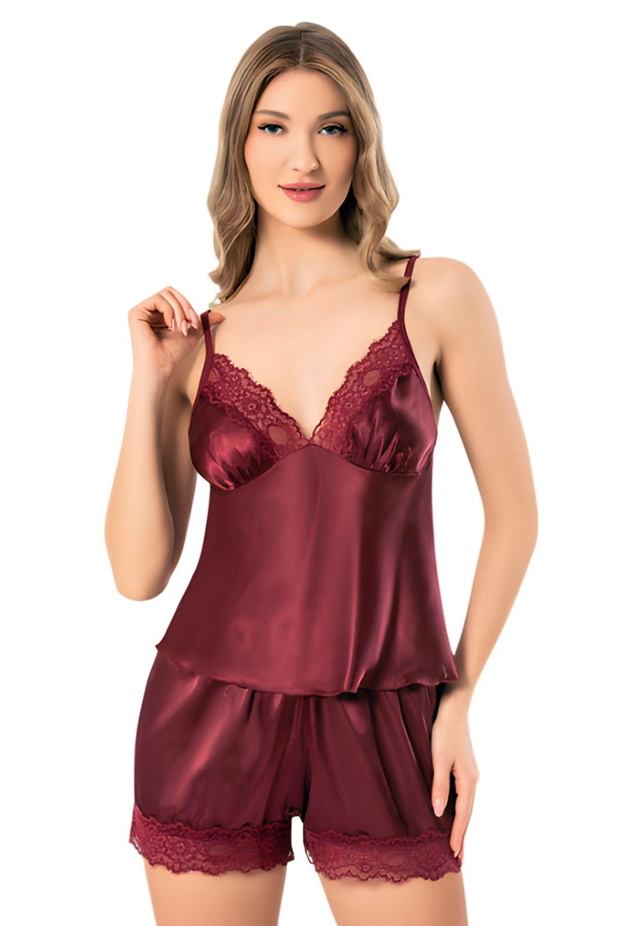 3130 Miss Laris Gecelik