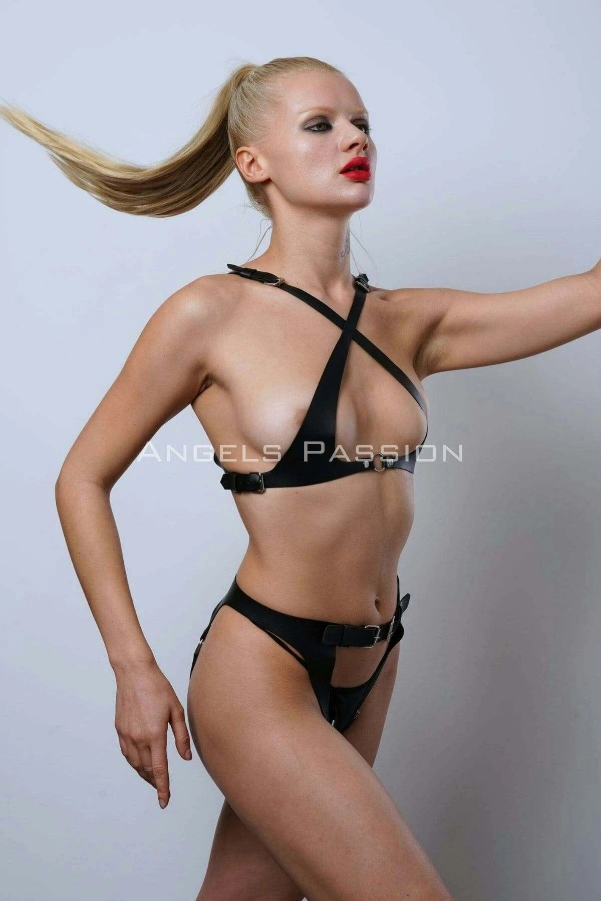 Ağı Açık Deri Külot Fantezi Giyim, Şık Deri İç Giyim Takım - Brf1130