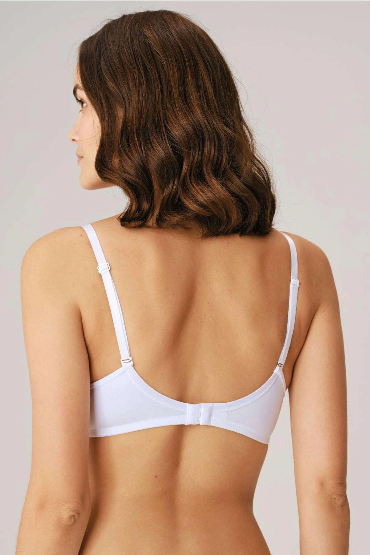 Anıl Balenli Desteksiz Dolgusuz Askıları Çıkabilen Günlük Klasik T-shirt Sütyeni