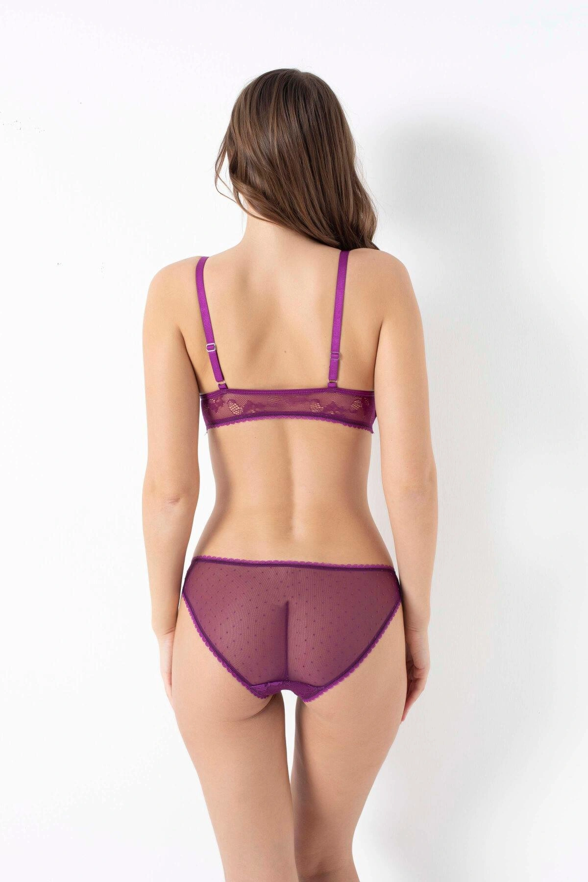 Balensiz Desteksiz Dolgusuz Dantelli Bralet Sütyen Ve Slip Takım