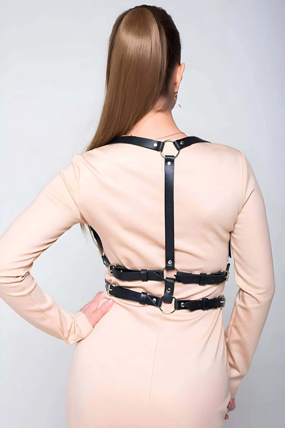 Elbise Üzeri Deri Aksesuar - Brf204