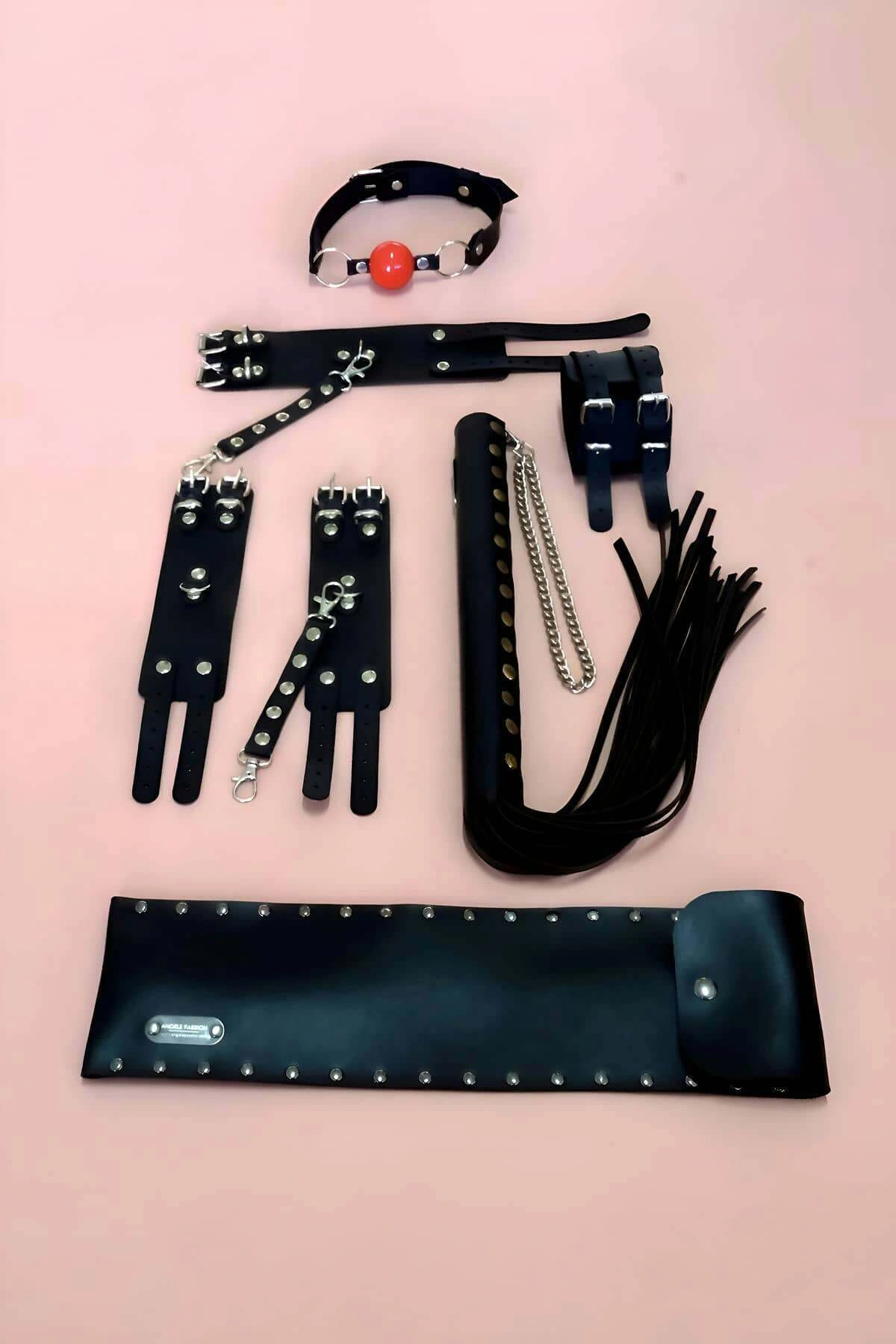 Fantazi Kırbaç Takım 4lü Set, El - Ayak Kelepçesi, Kırbaç, Ağız Topu - Brf1306