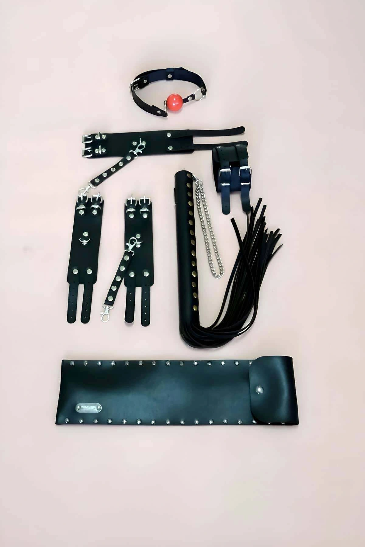 Fantazi Kırbaç Takım 4lü Set, El - Ayak Kelepçesi, Kırbaç, Ağız Topu - Brf1306