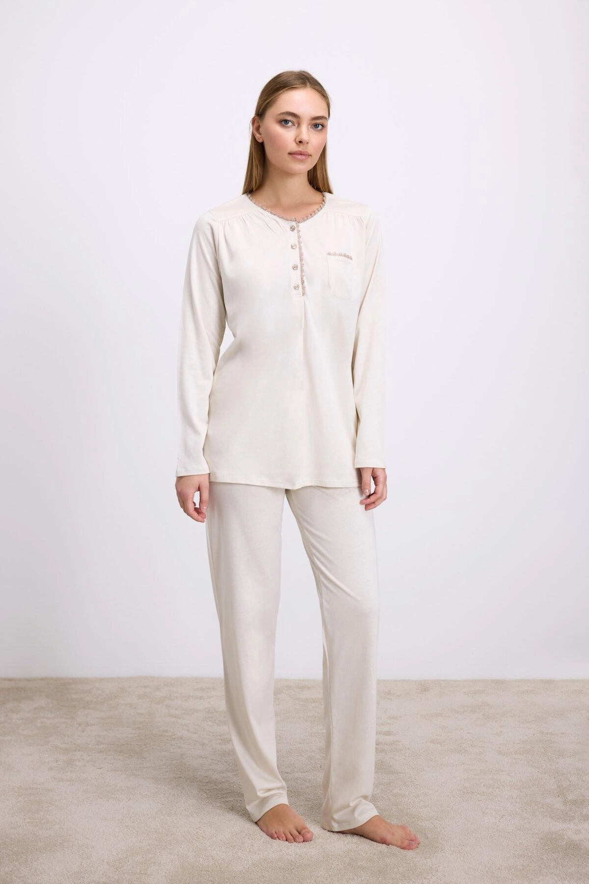 Fil Dişi Modal Pamuklu Uzun Kollu Düğmeli 2li Pijama Takımı