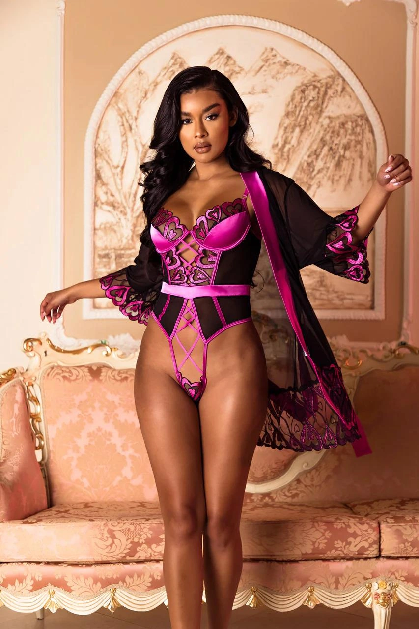 Fuşya Dantel İşlemeli Kalp Desenli Fantezi Gecelik Body Takımı