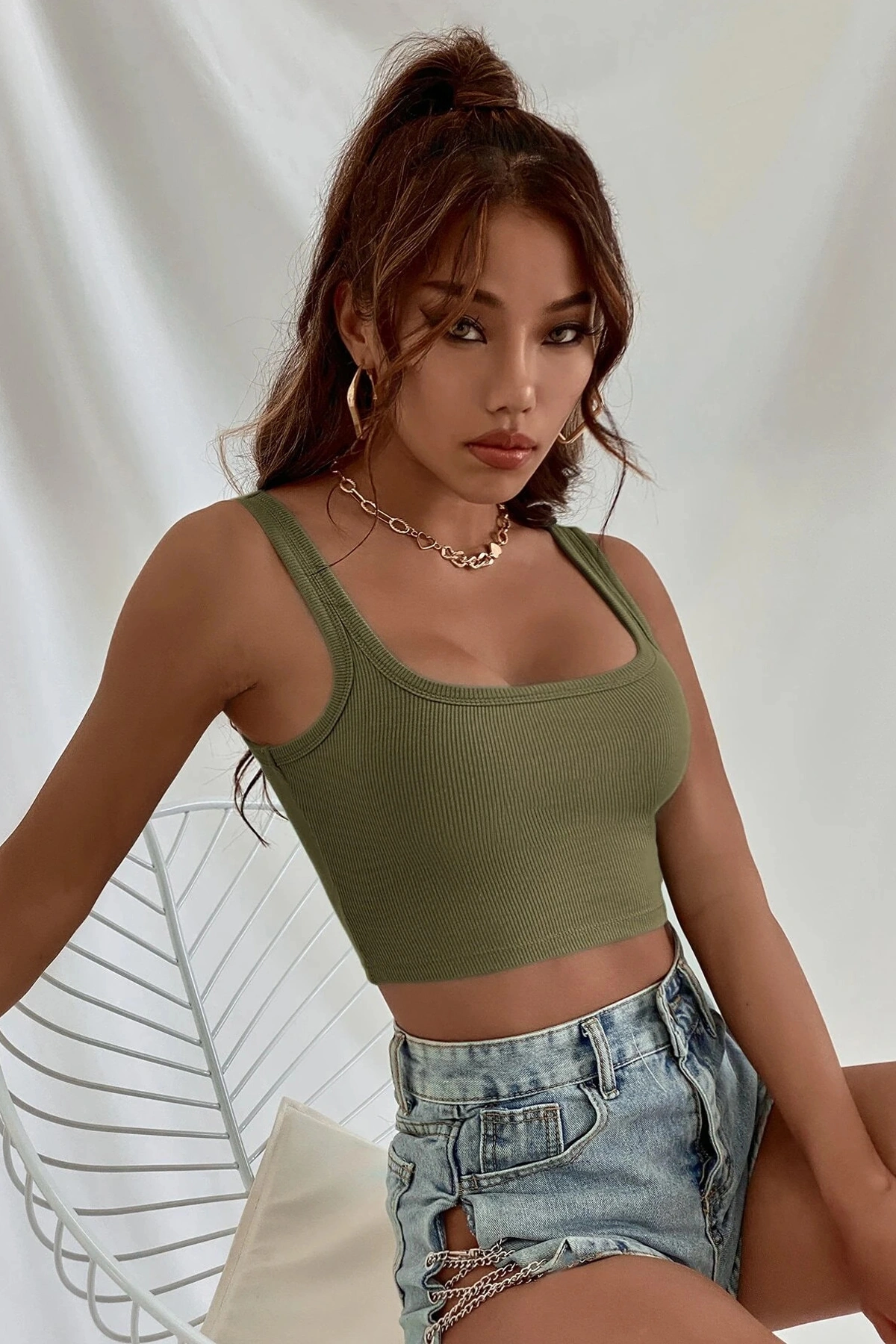 Kadın Haki Yeşili Kalın Askılı Crop Top Büstiyer