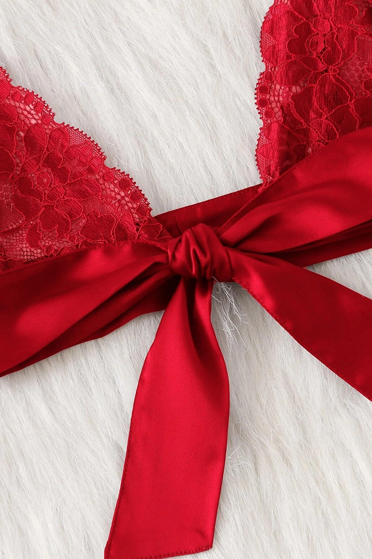 Kadın Kırmızı Dantelli & Kurdelalı Sütyen Külot Takımı