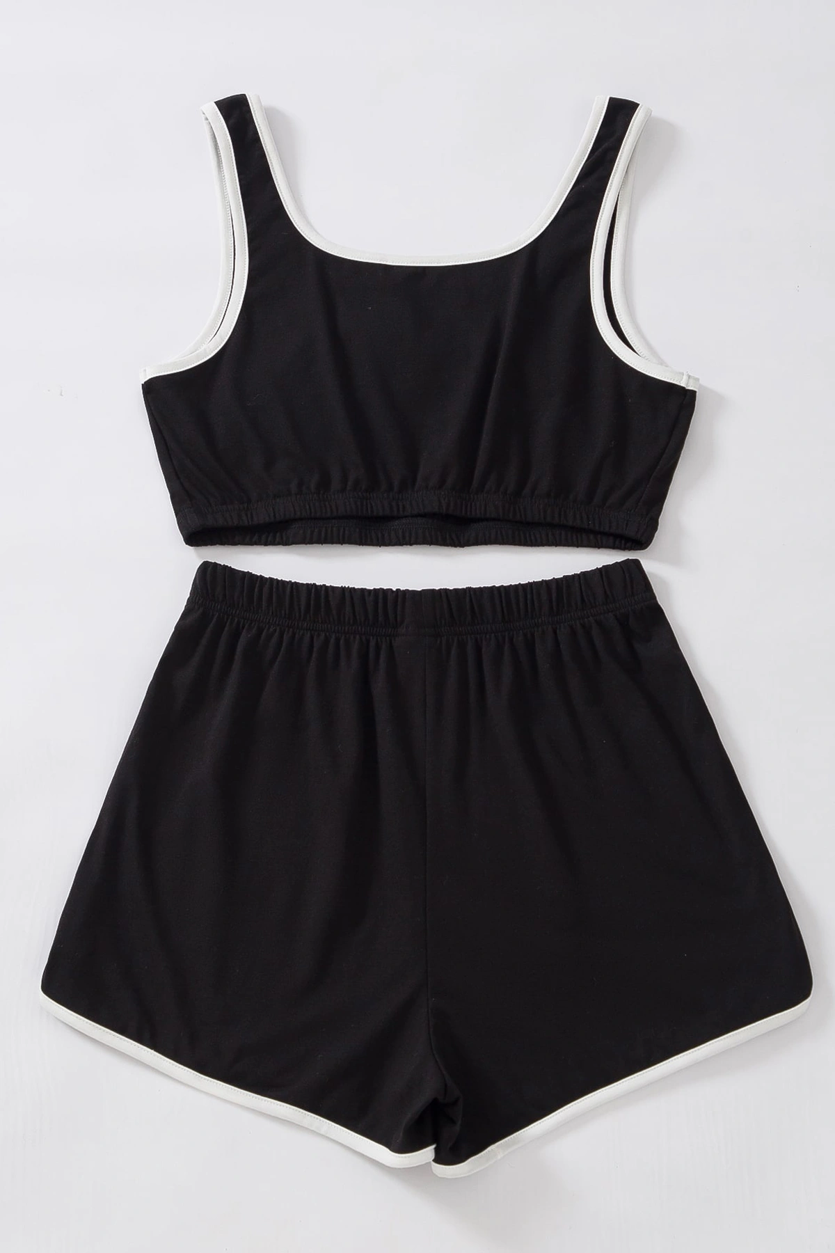 Kadın Siyah Askılı Crop Top Ve Şortlu Gecelik Takım
