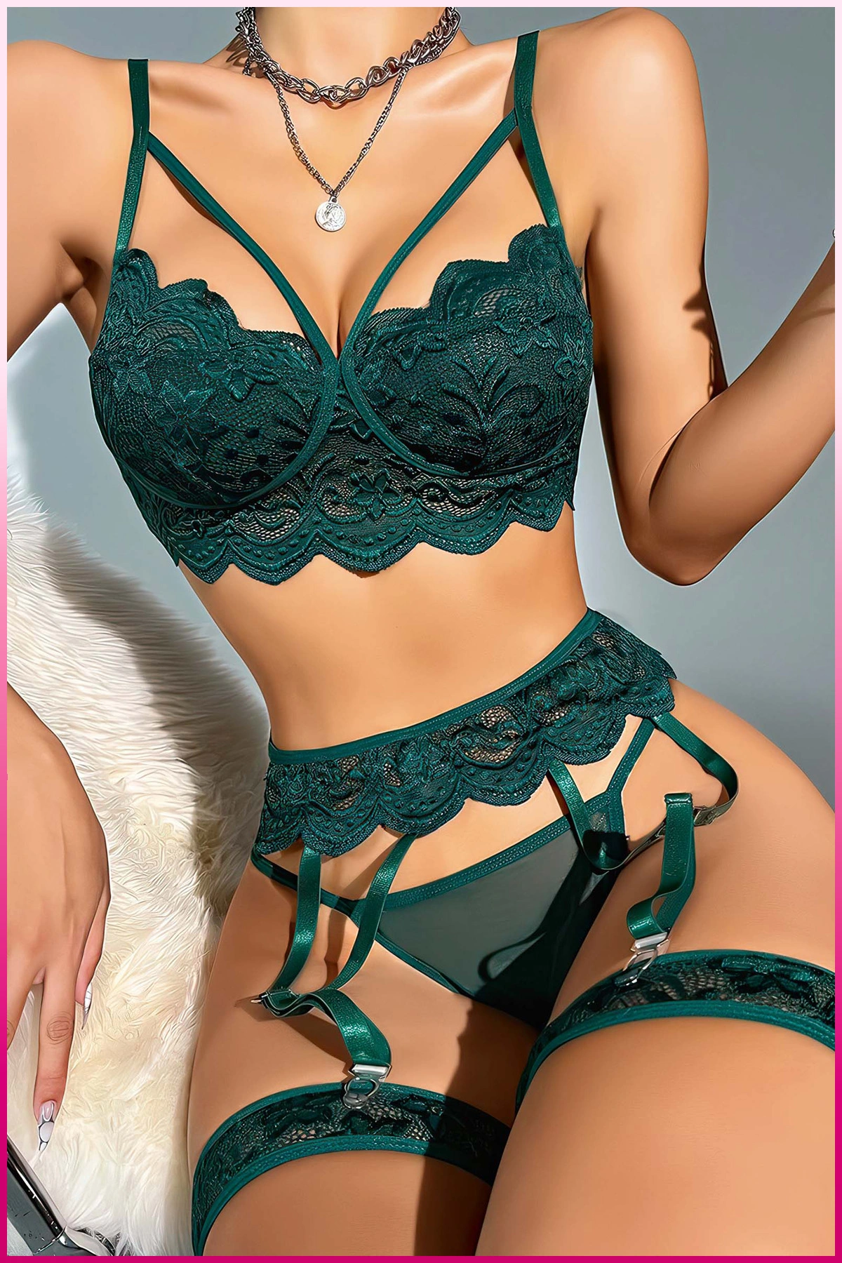 Kadın Yeşil Dantel Detaylı Jartiyer Takım