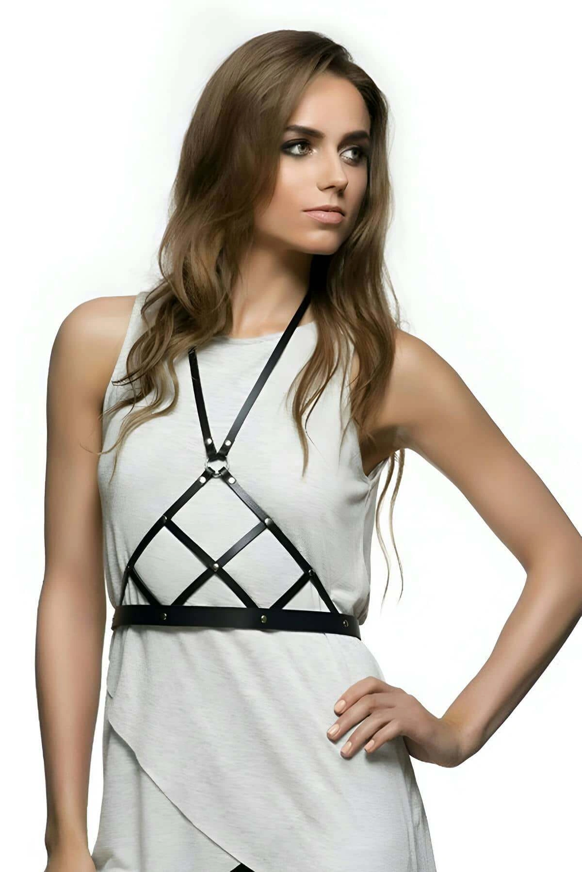 Kare Detaylı Şık Elbise Üzeri Deri Aksesuar - Brf187