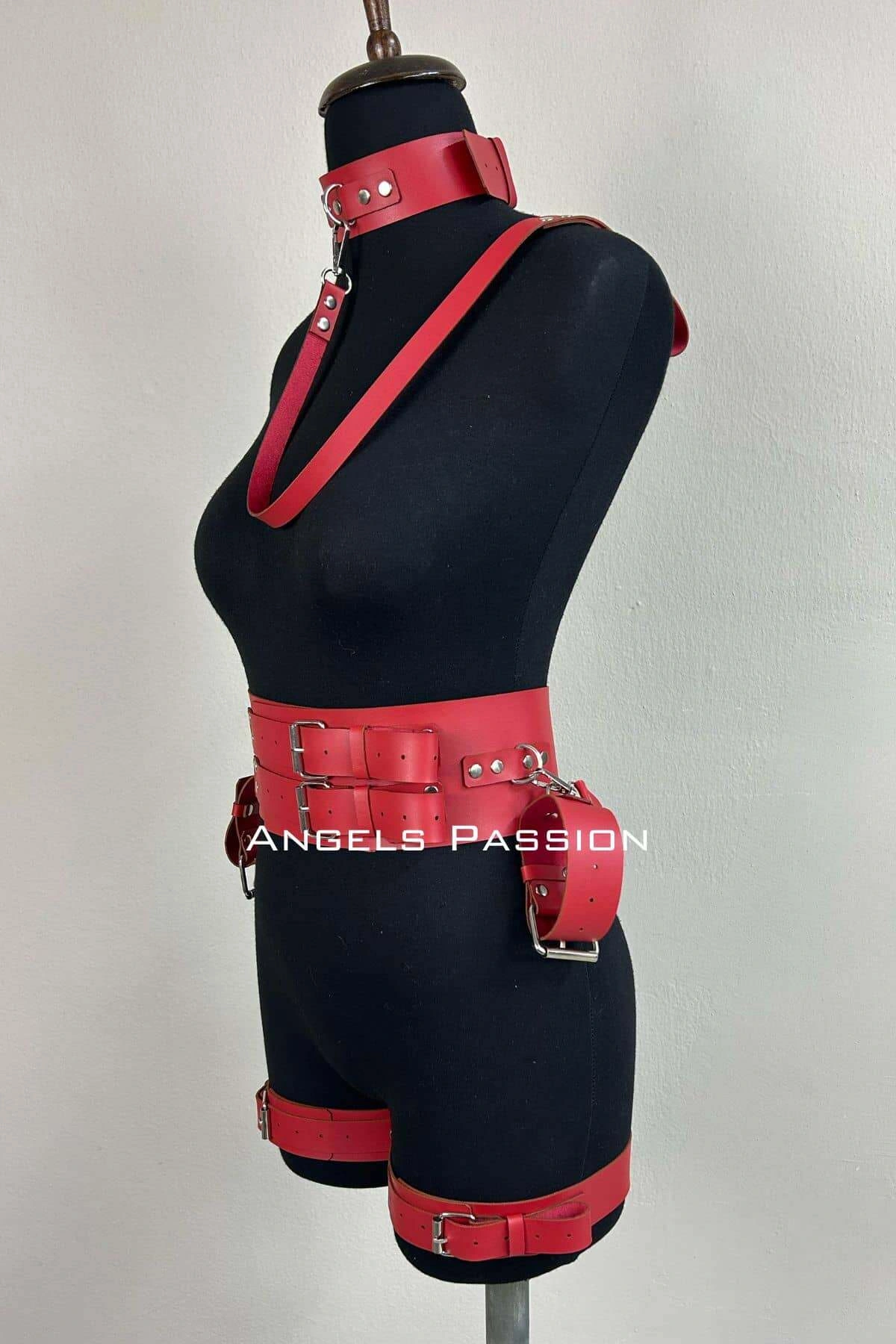 Kelepçeli Şık Deri Harness Takım, Kadın Fantezi Giyim - Brf869