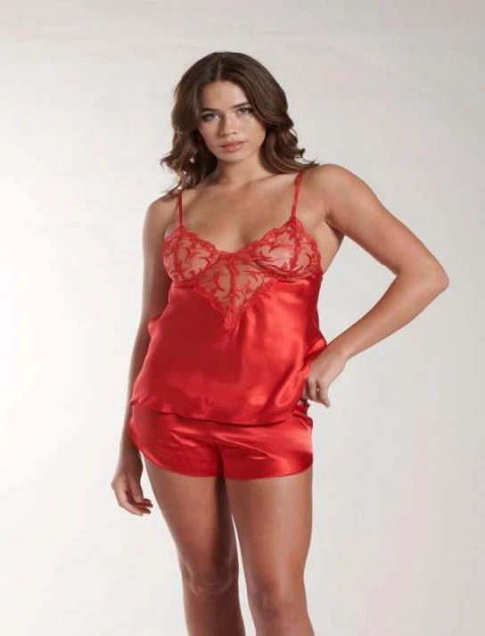 Kırmızı Dantel Detaylı İnce Askılı Saten Şortlu Takım