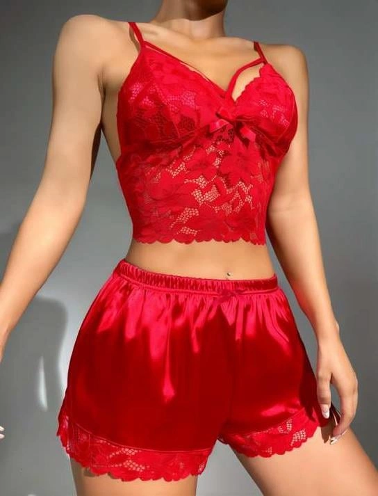 Kırmızı Dantelli Büstiyer İnce Askılı Saten Şortlu Takım