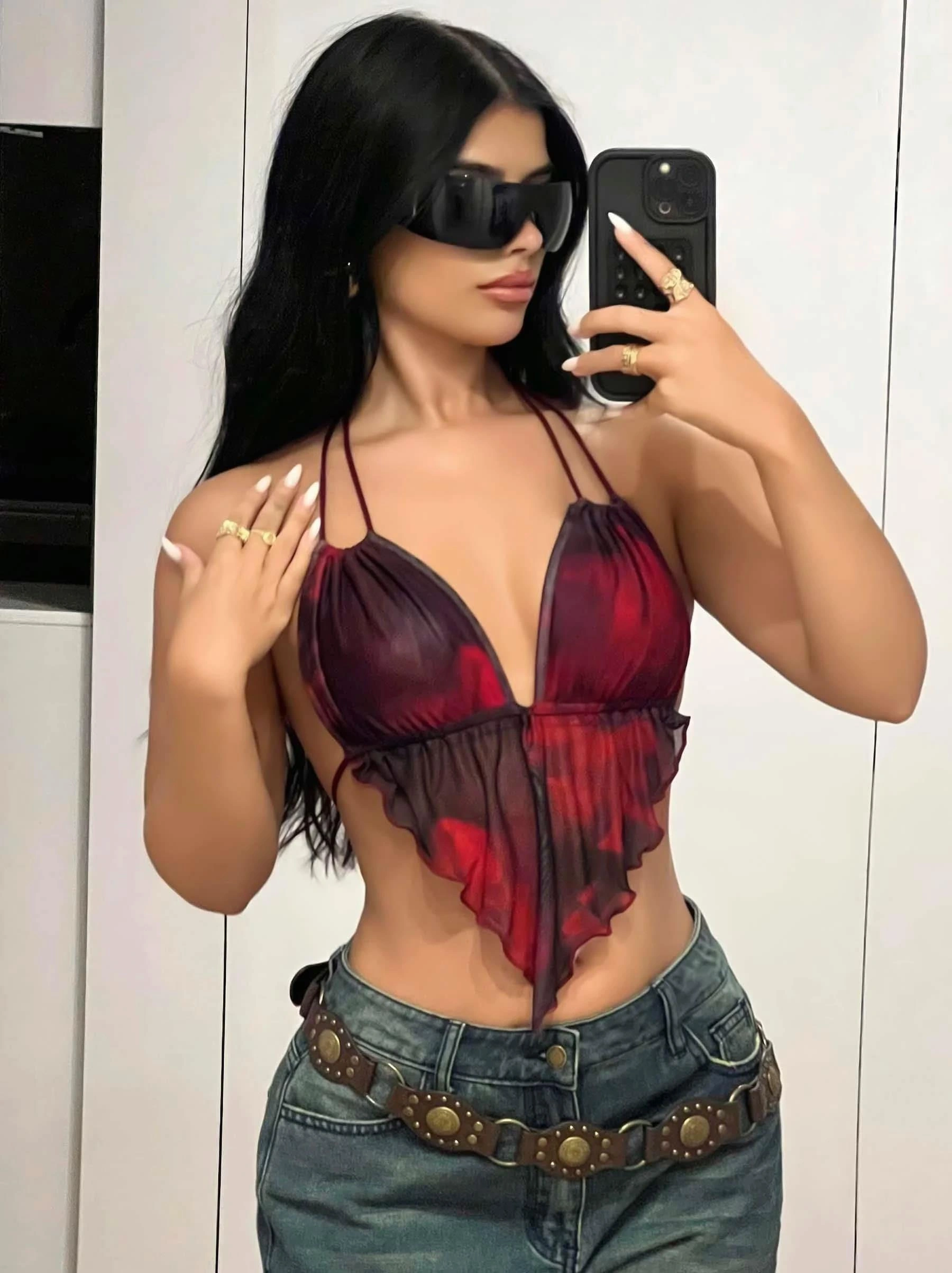 Kırmızı Siyah Desenli İnce Askılı Üçgen Kesim Crop