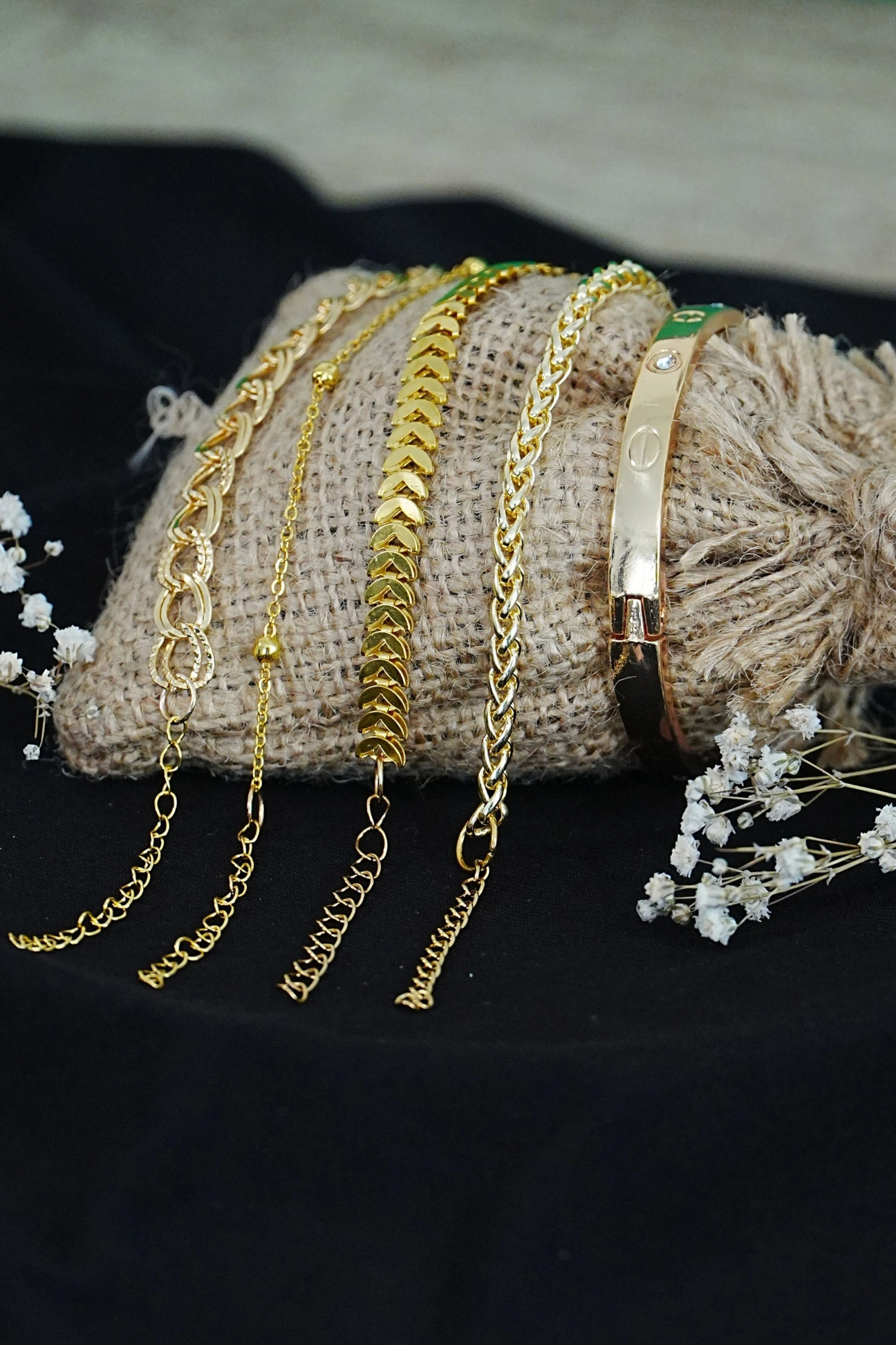 Kombin Bileklik Altın Kaplama Lüks Trend 5 Adet