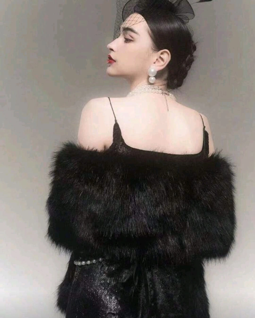 Kürk Orijinal Siyah Seksi Omuzluk Şık Kürk