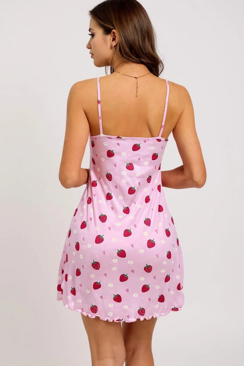 Lesca Pembe Çilek Desenli Askılı Kadın Gecelik