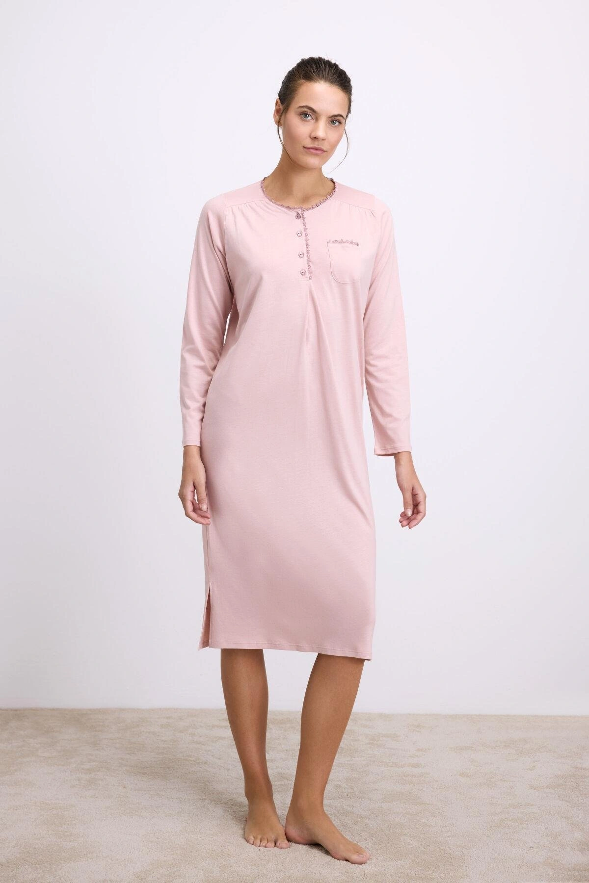 Modal Uzun Kollu Düğmeli Gecelik