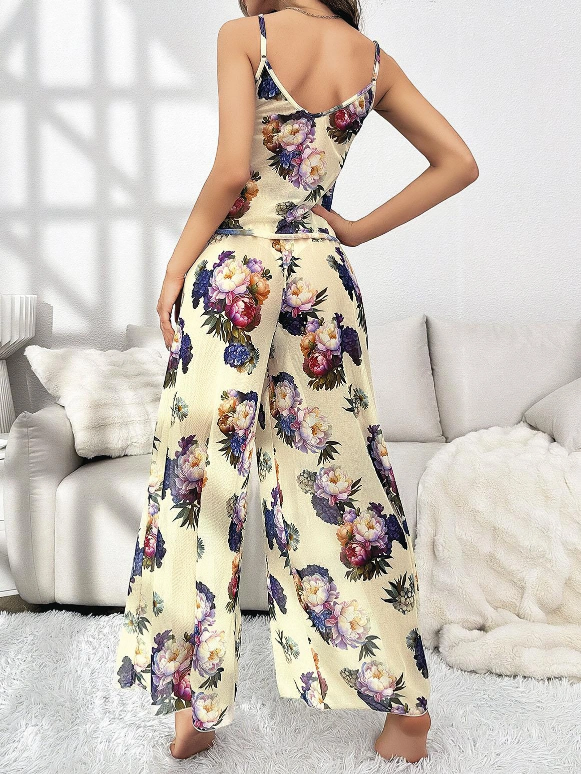 Özel Tasarım Çiçek Desenli Salaş Kesim Şık Dekolteli 2li Takım