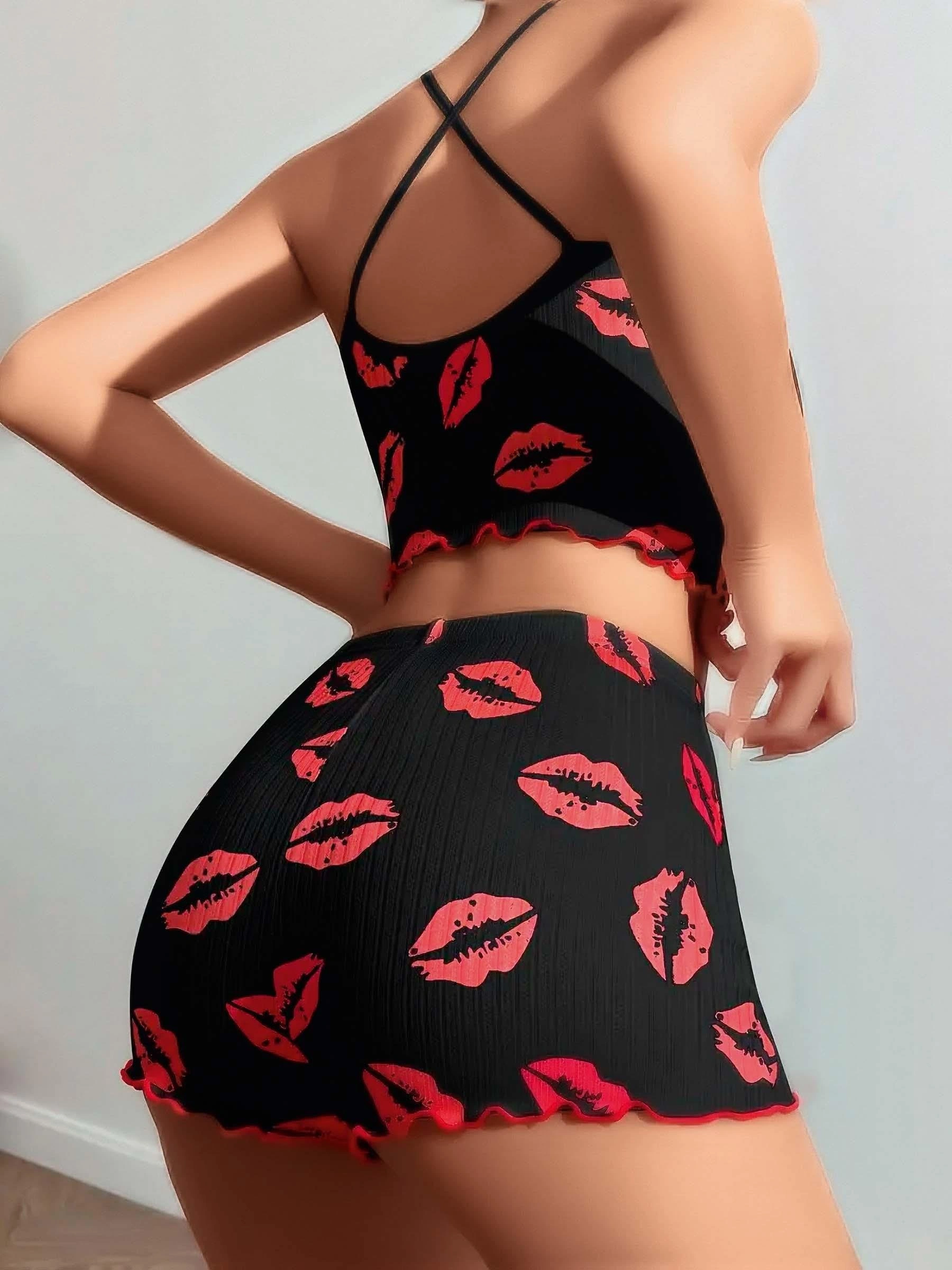 Pamuklu Kiss Öpücük Desen Siyah Fitilli Şortlu Pijama Takımı