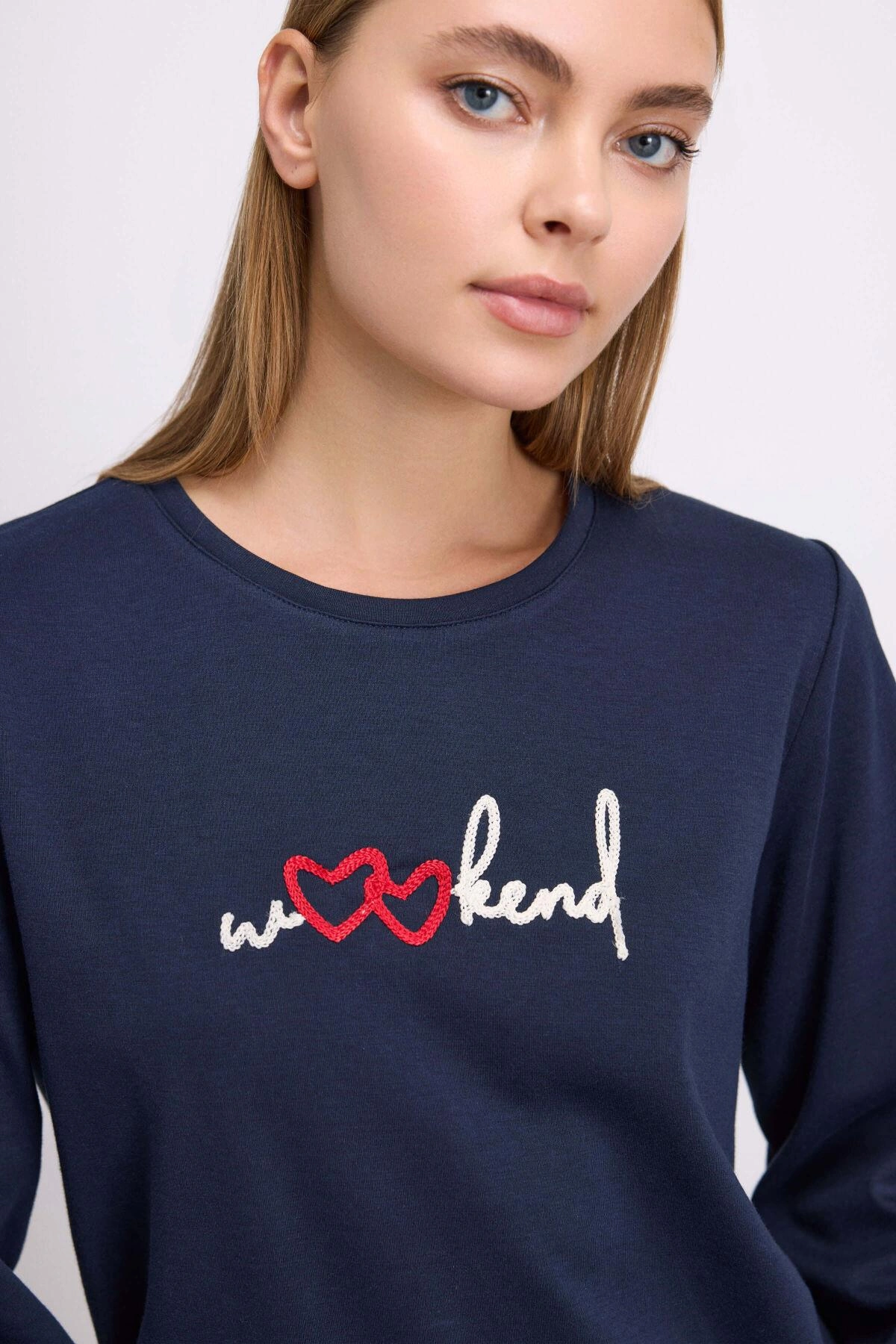 Rahat Ve Şık %100 Pamuklu Uzun Kol Sweatshirt Ve Ekose Pantolon Pijama Takımı