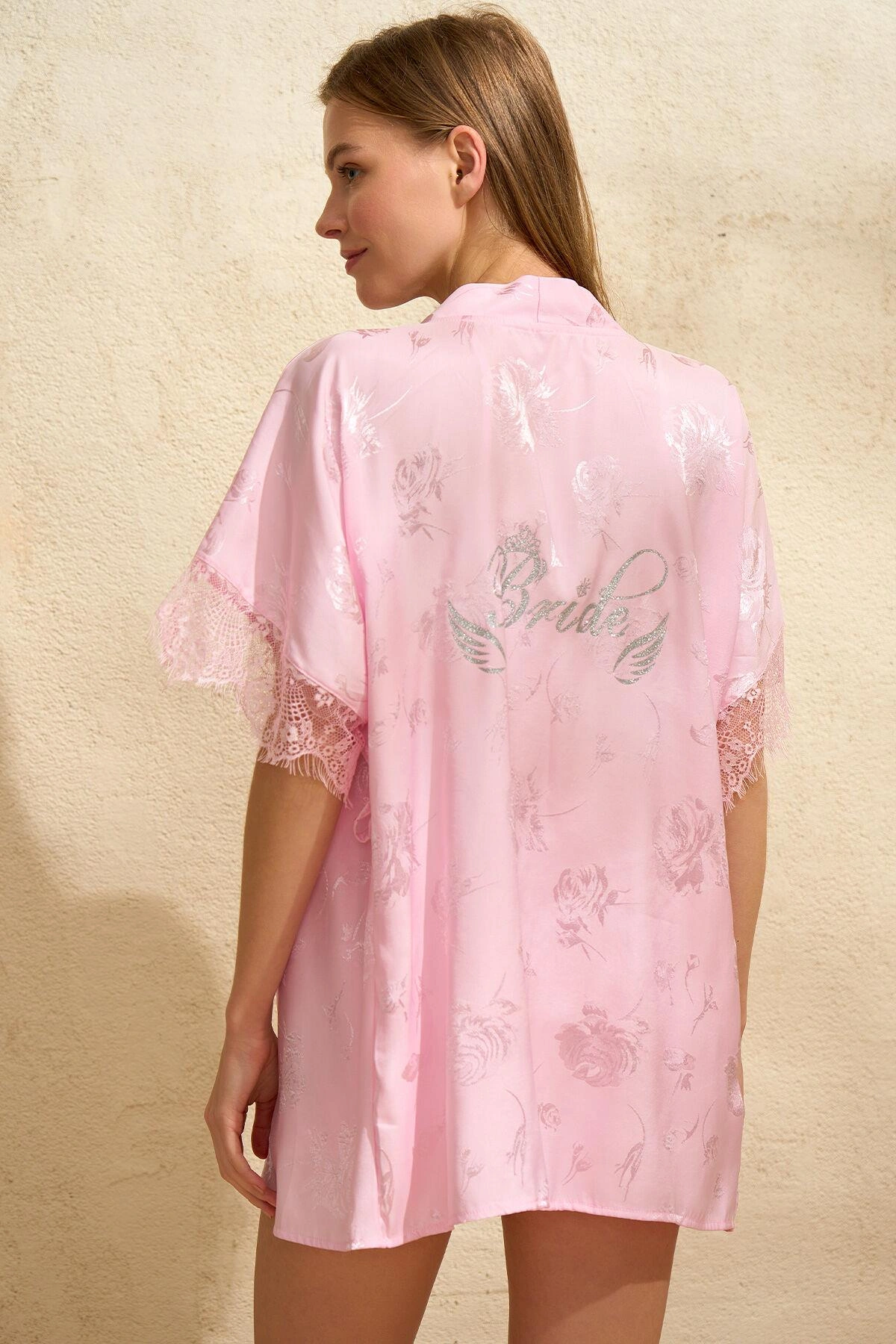 Saten Bride Baskılı Dantelli Sabahlık Balensiz Desteksiz Dolgusuz Bralet Sütyen Ve Şort 3lü Takım