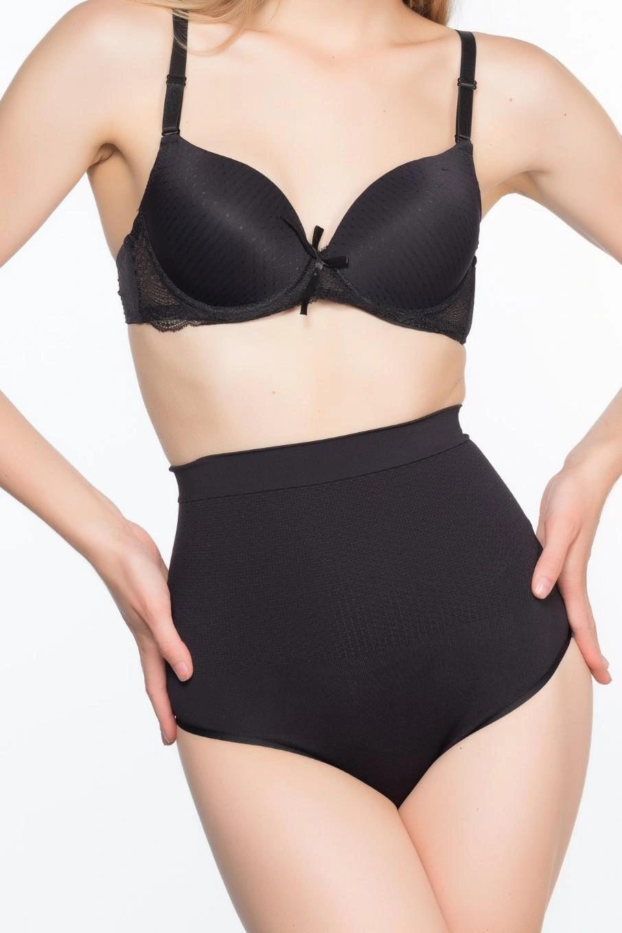 Siyah Mı Emay 2054 Masajlı String Korse