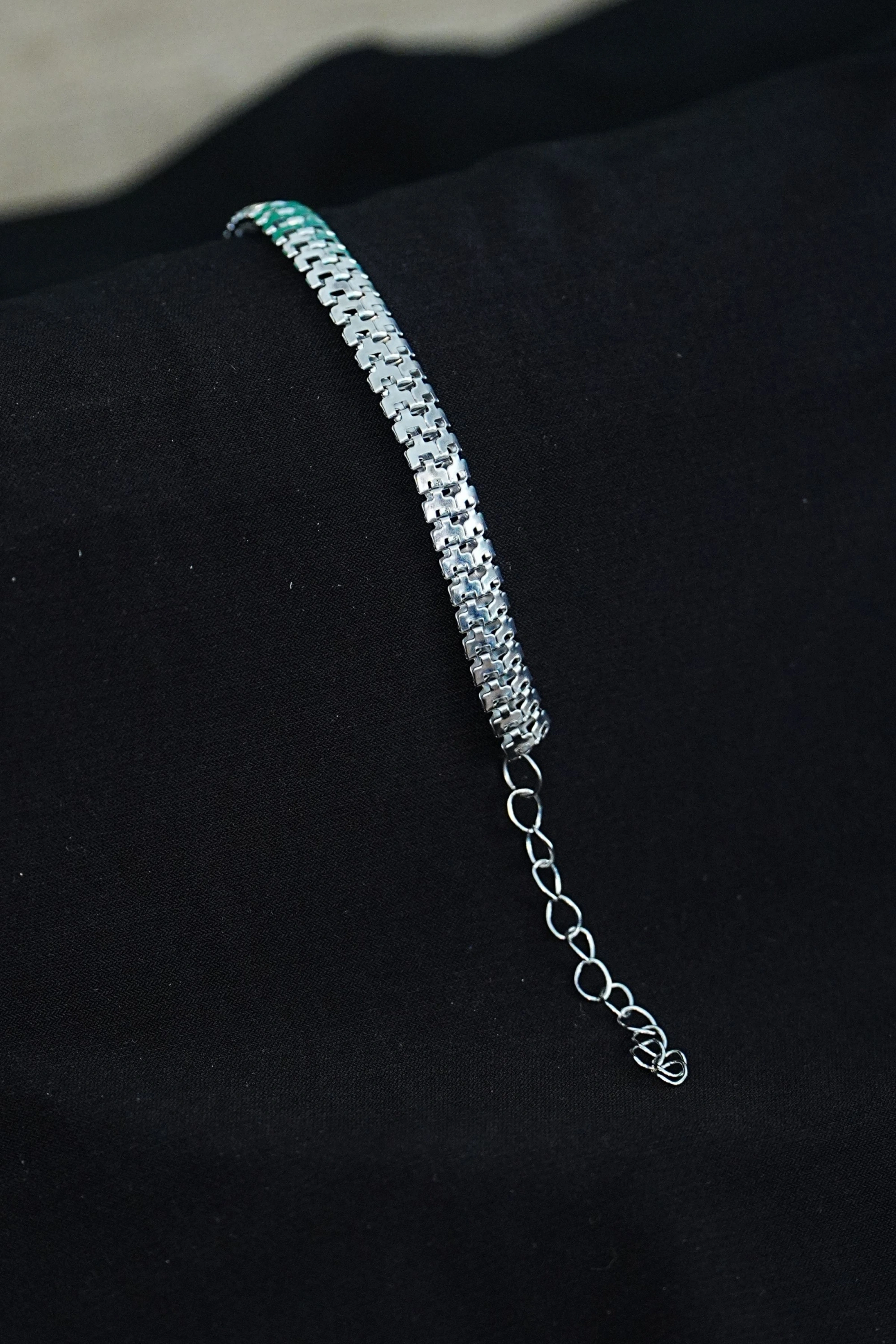 Unisex Tırtıl Model Gümüş Renk Künye Bileklik