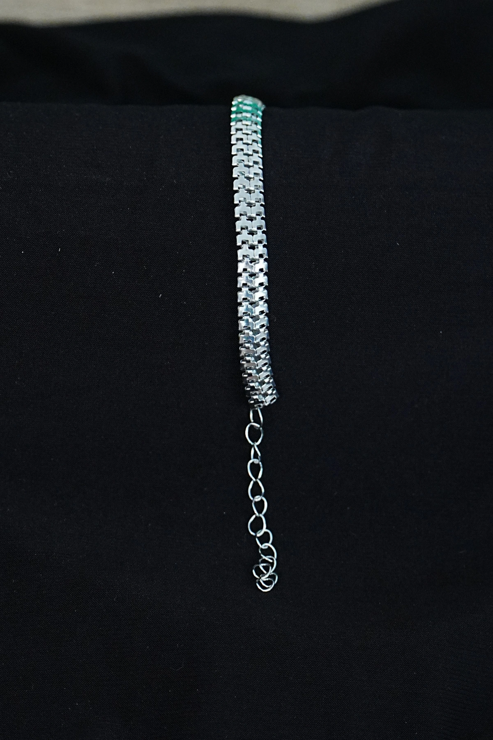 Unisex Tırtıl Model Gümüş Renk Künye Bileklik