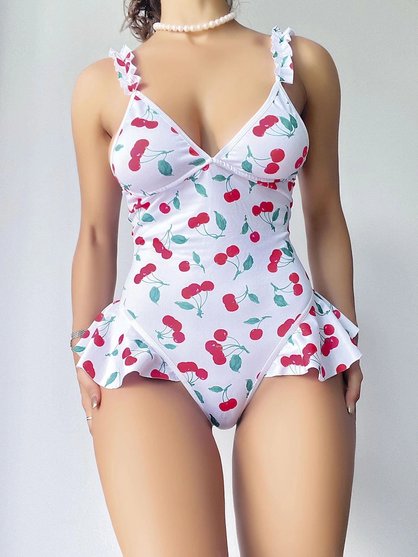 Vişne Desenli Fantezi Body