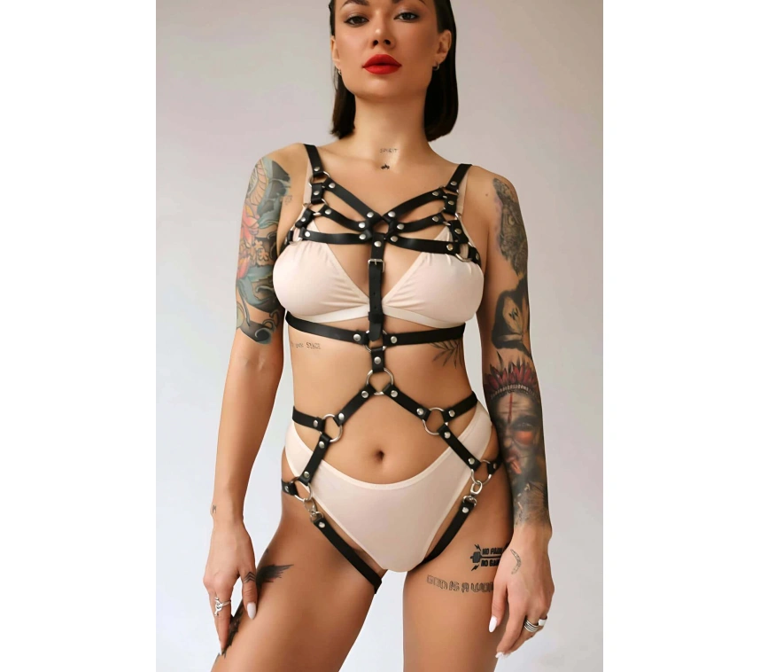 Fantezi Deri Iç Giyim Ve Kelepçe Takım - Brf724