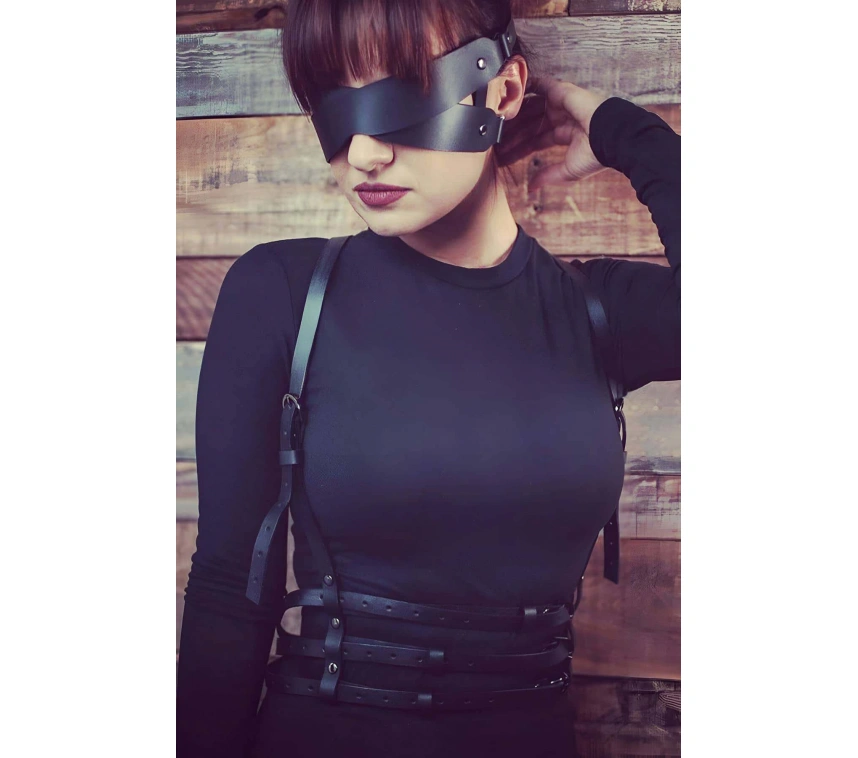 Göz Maskeli Seksi Deri Harness - Brf471