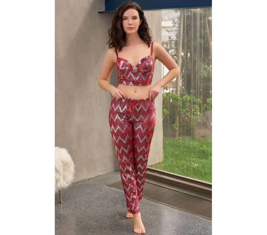 Kadife Balenli Destekli Dolgulu Parlak Baskılı Fermuar Detaylı Büstiyer Ve Pantolon Pijama Takım