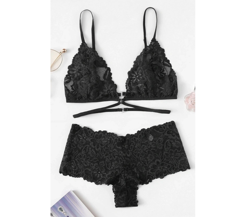 Kadın Siyah Özel Şık Sütyen Külot Takımı