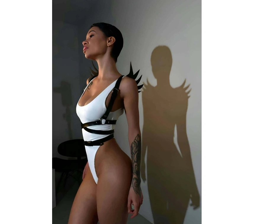 Kanatlı Şık Ve Seksi Göğüs Altı Bel Kemeri Harness - Brf1097