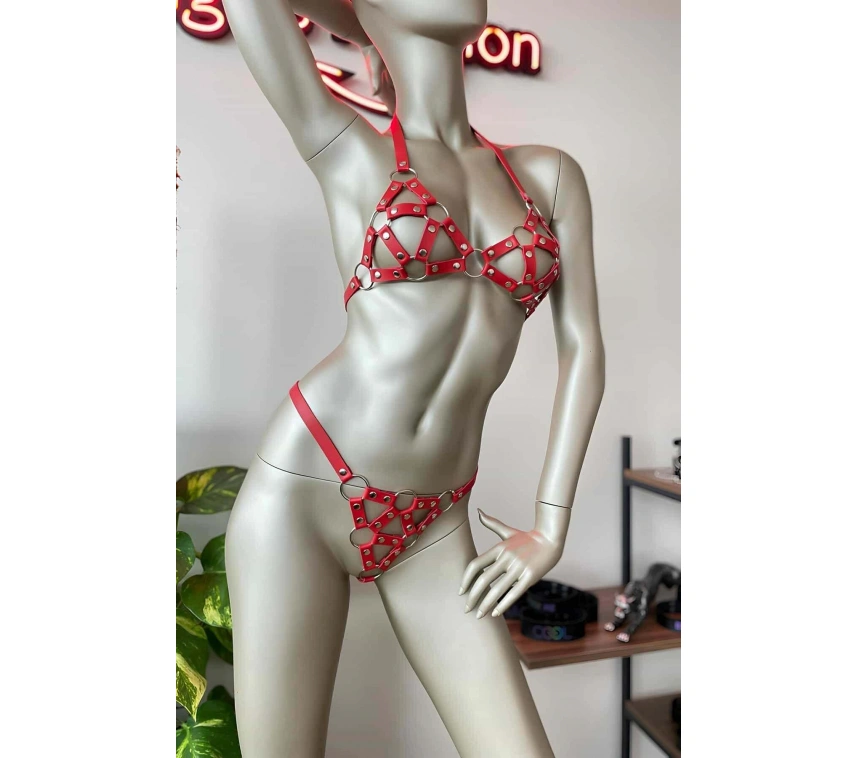 Kırmızı Deri Sütyen Takım Deri İç Giyim