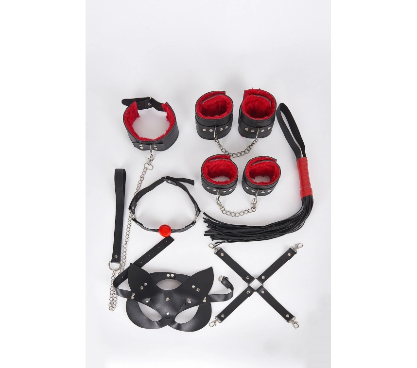 Kırmızı Detaylı Fantezi Set