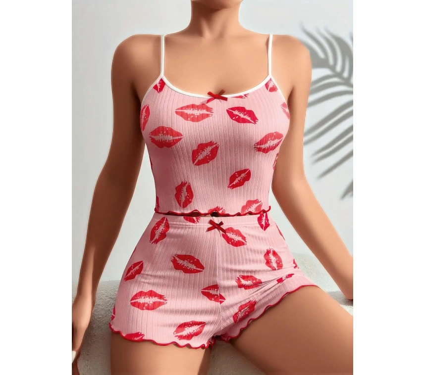 Pamuklu Kiss Öpücük Desen Pembe Şortlu Pijama Takımı