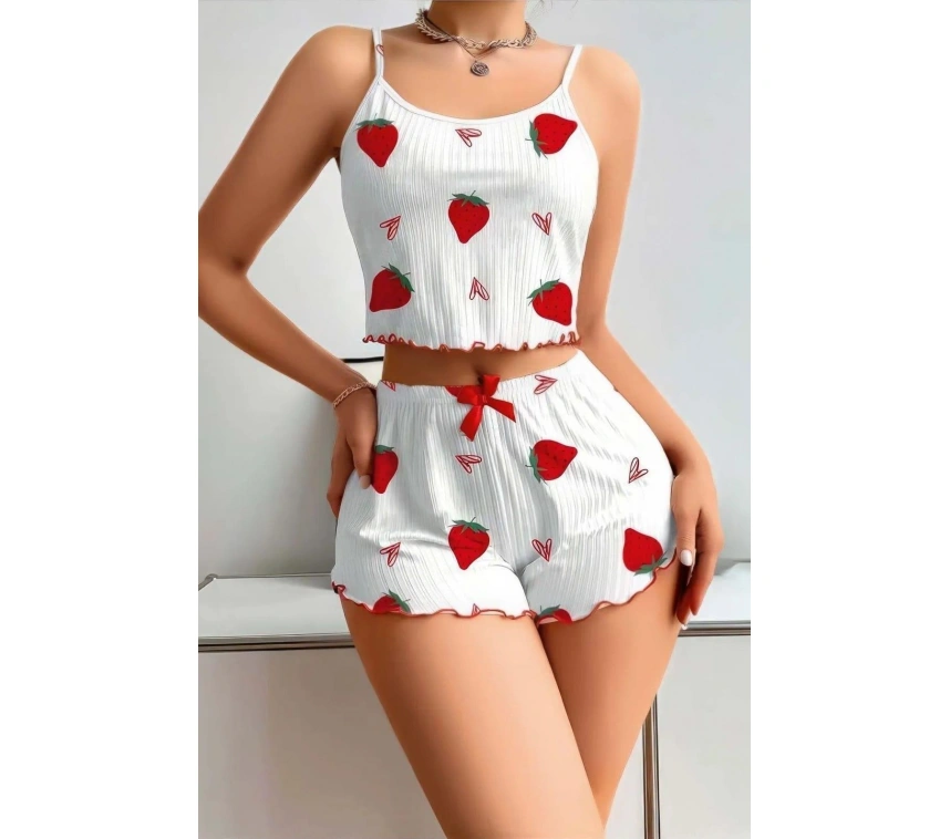 Penye Kumaş Çilek Desen Beyaz Şortlu Takım