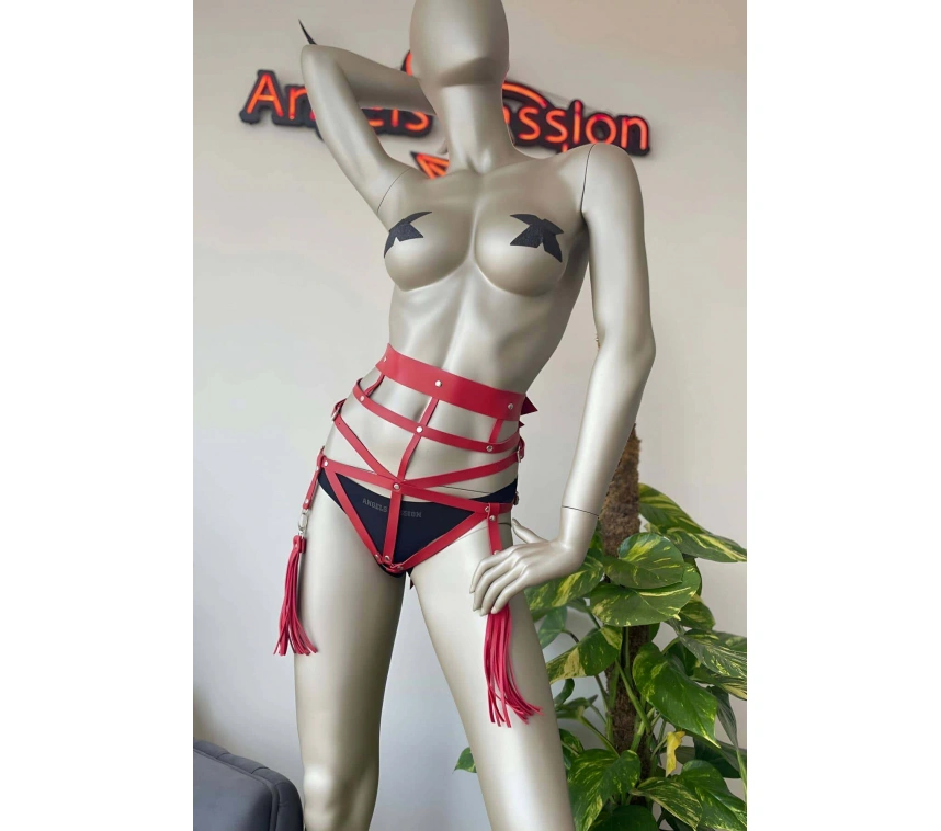 Püskül Detaylı Şık Kırmızı Harness