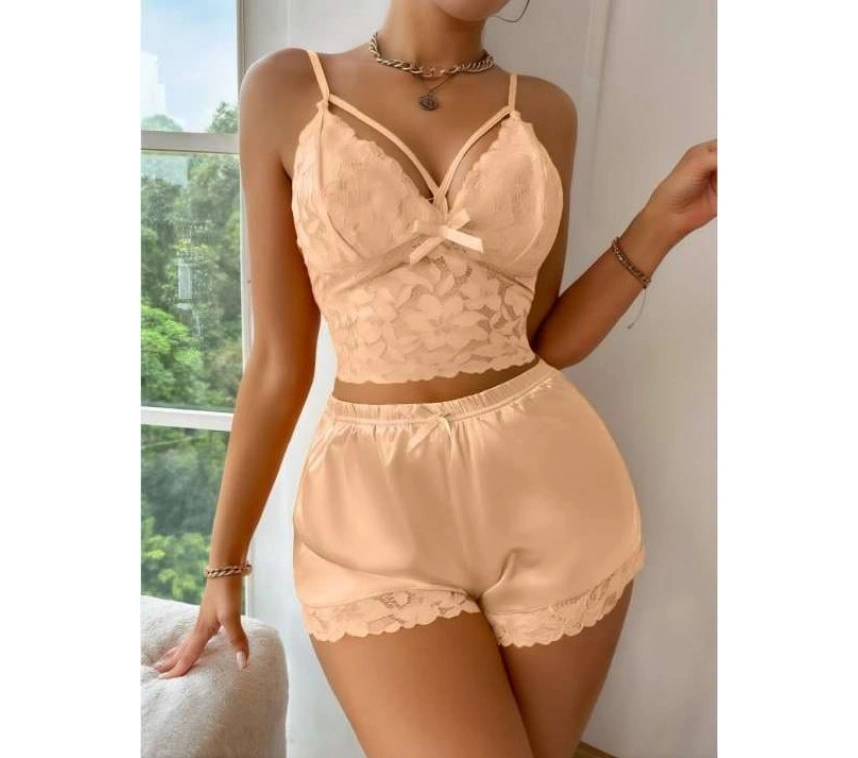 Sarı Dantelli Büstiyer İnce Askılı Saten Şortlu Takım