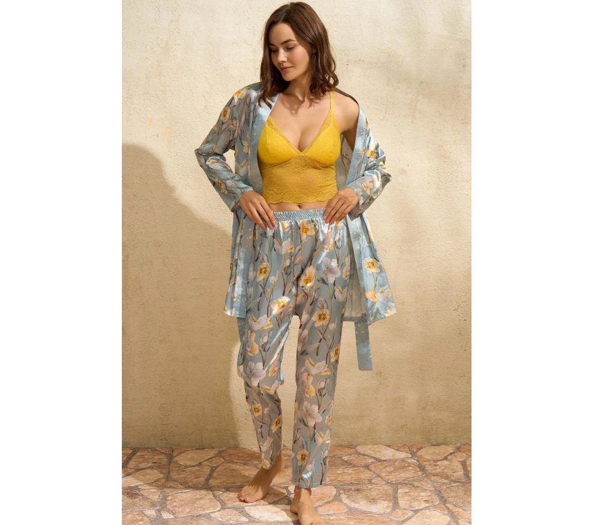 Saten Çiçek Baskılı Sabahlık Balensiz Desteksiz Dolgusuz Dantelli Bralet Sütyen Ve Pantolon Pijama 3lü Takım