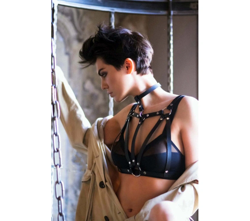 Şık Deri Göğüs Üzeri Harness - Brf747