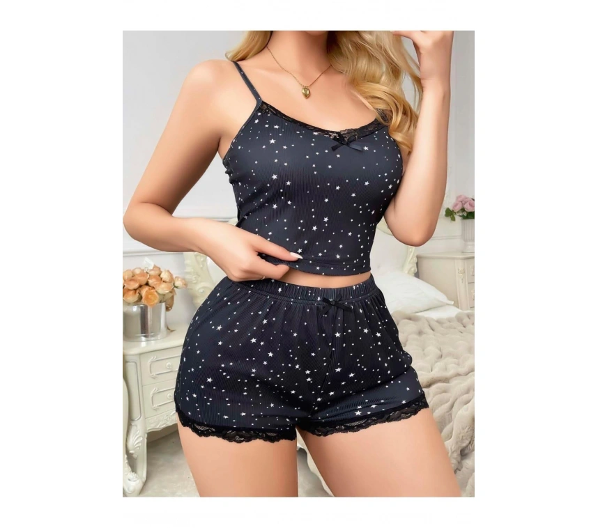 Yıldız Desenli Askılı Şortlu Pijama Takımı