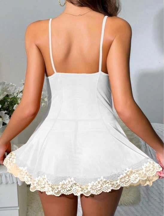 Beyaz Dantel İşlemeli İnce Askılı Likralı Fantezi Tül Gecelik